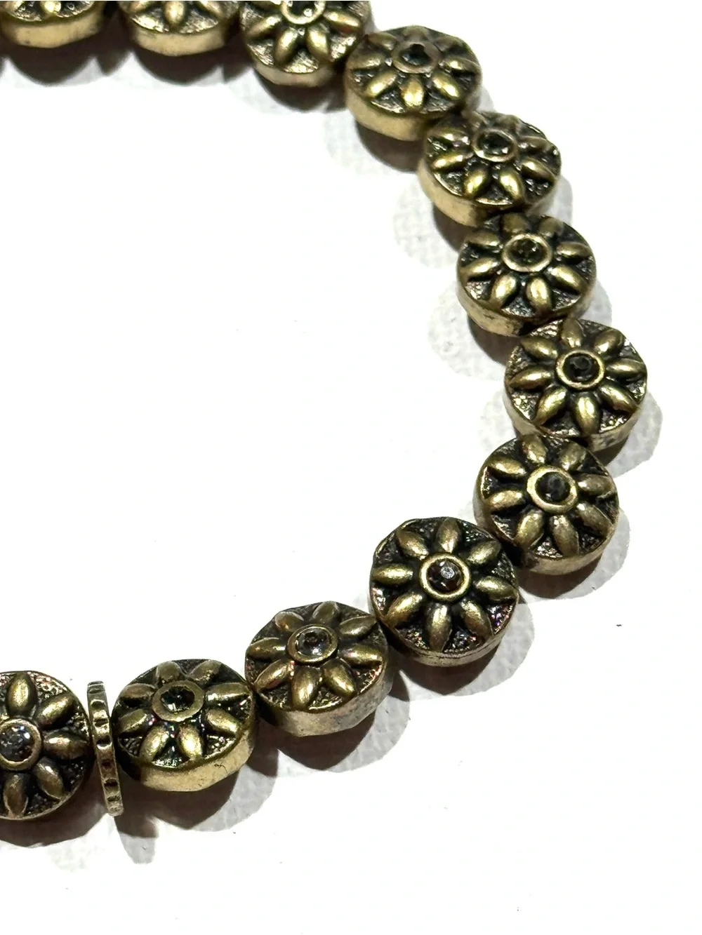 Marlyn Schiff Gold Tone Floral Beaded Stretch Bracelet
